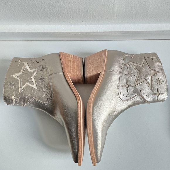 New Johnny Was Stargazer Leather Gold Metallic Ankle Western Booties 7.5 US NWT - Picture 8 of 10